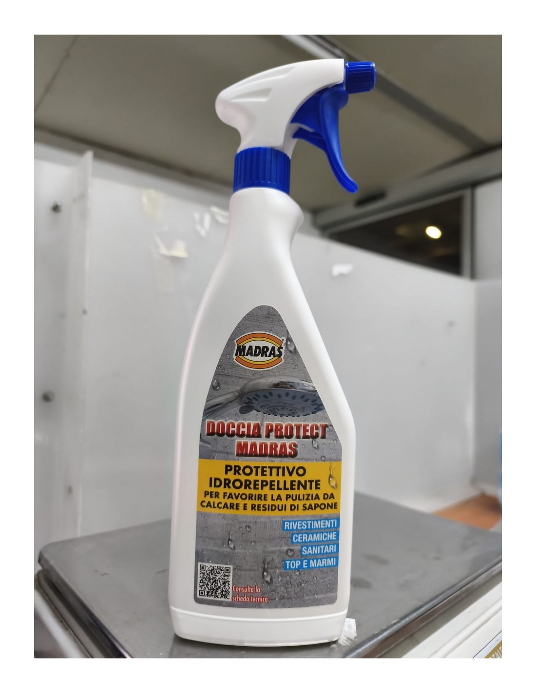 DOCCIA PROTECT ml 750 DOCCIA PROTECT ml 750