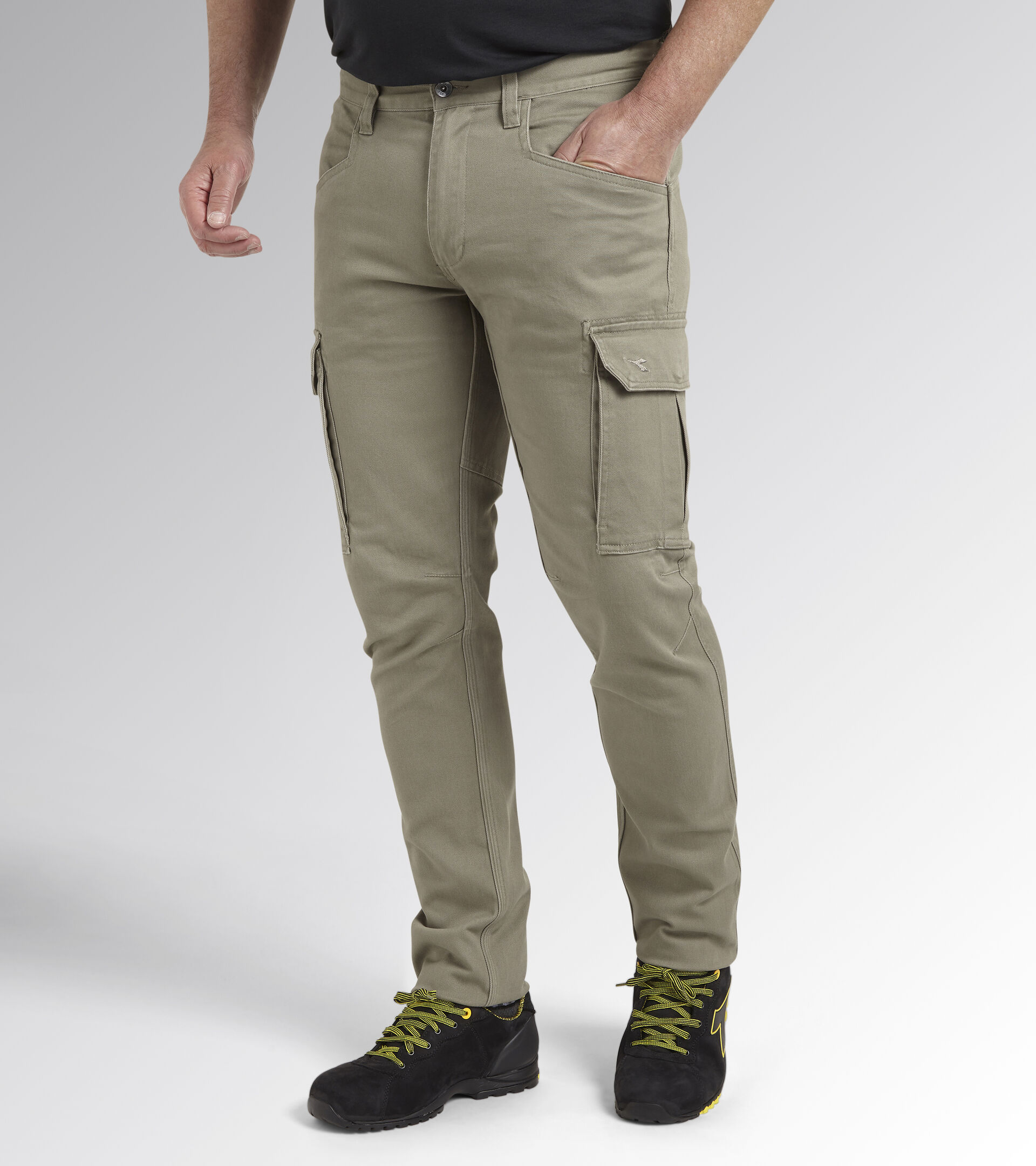 PANTALONE MOSCOW CARGO Verde Sirena PANTALONE MOSCOW CARGO Verde Sirena
