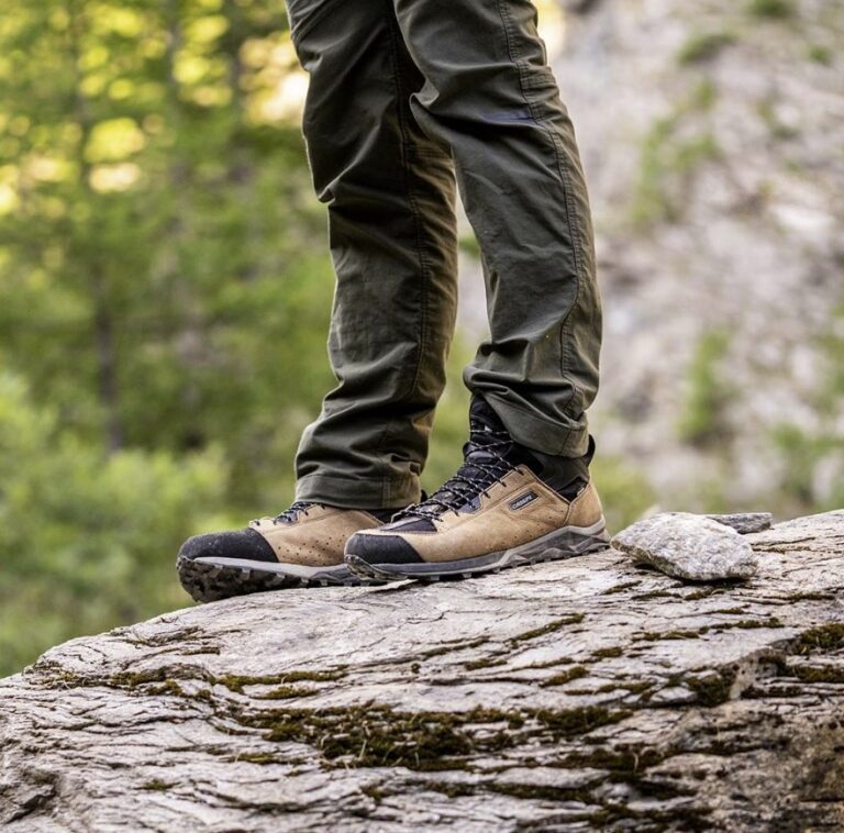 SCARPA ATTIVA MID GTX
